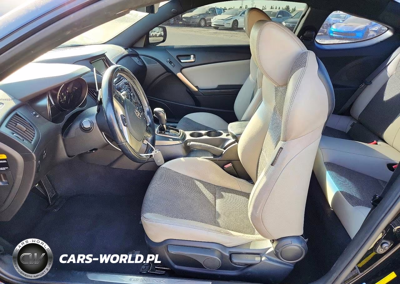 2016 Hyundai Genesis Coupe 3.8 VIN:KMHHT6KJ9GU132336 - 7