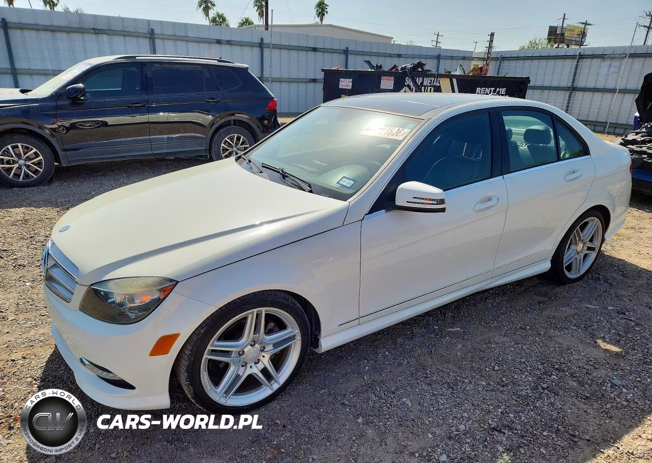 2011 Mercedes-Benz C 300