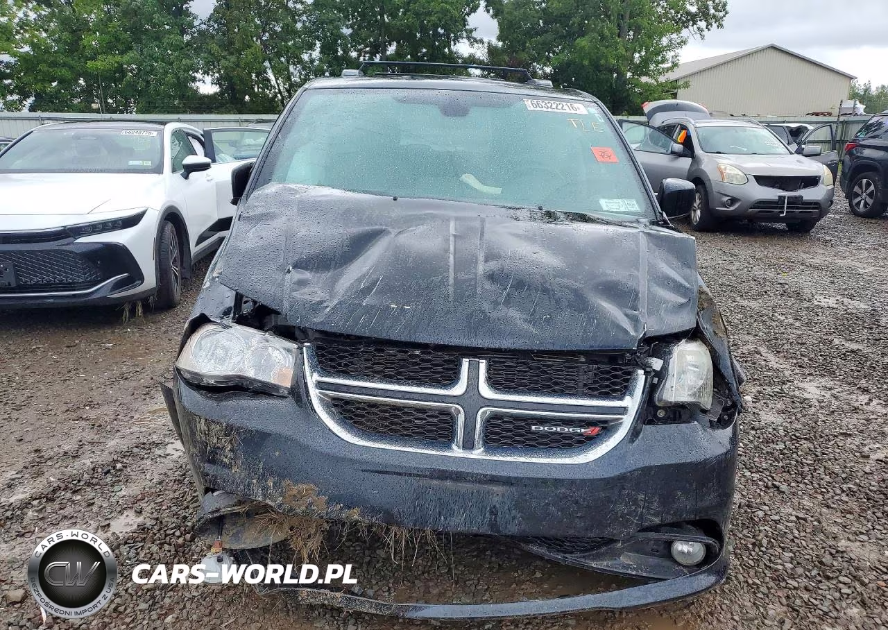 2019 Dodge Grand Caravan Sxt VIN:2C4RDGCG6KR772427 - 5