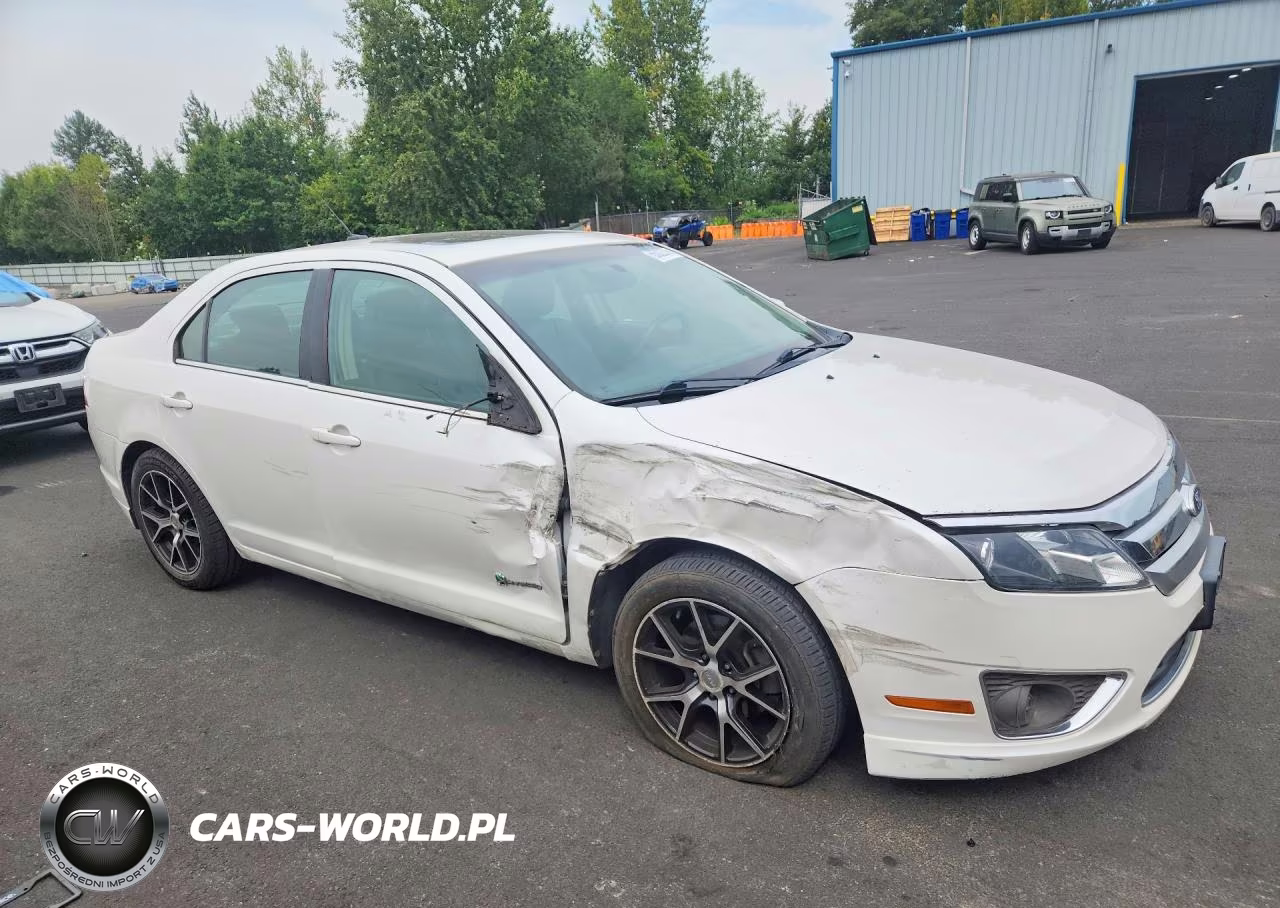 2010 Ford Fusion Hybrid VIN:3FADP0L3XAR296042 - 4