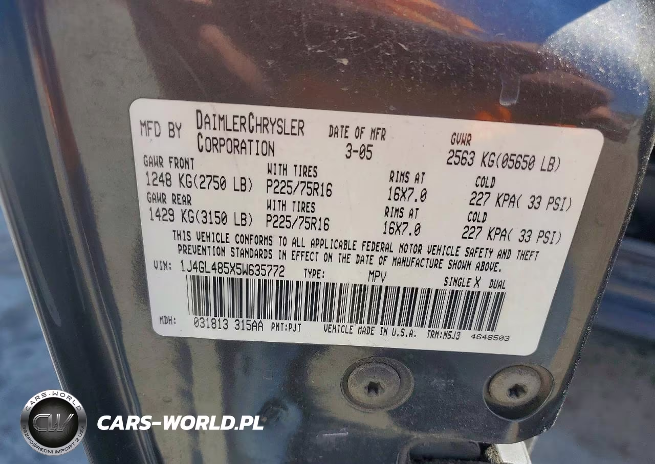 2005 Jeep Liberty Sport VIN:1J4GL485X5W635772 - 13