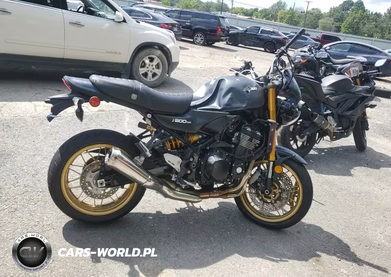 2025 Kawasaki Zr900 N