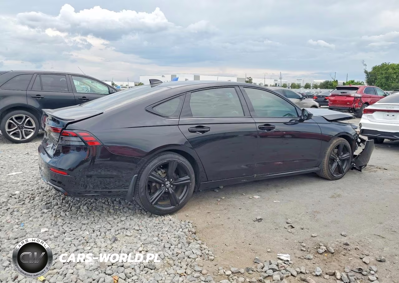 2023 Honda Accord Hybrid Sport-L VIN:1HGCY2F74PA030551 - 3