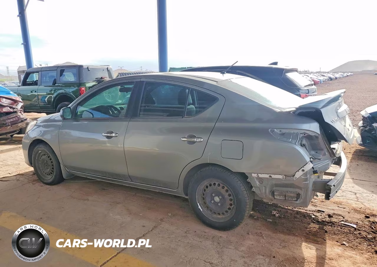 2013 Nissan Versa 1.6 S VIN:3N1CN7AP5DL892986 - 2