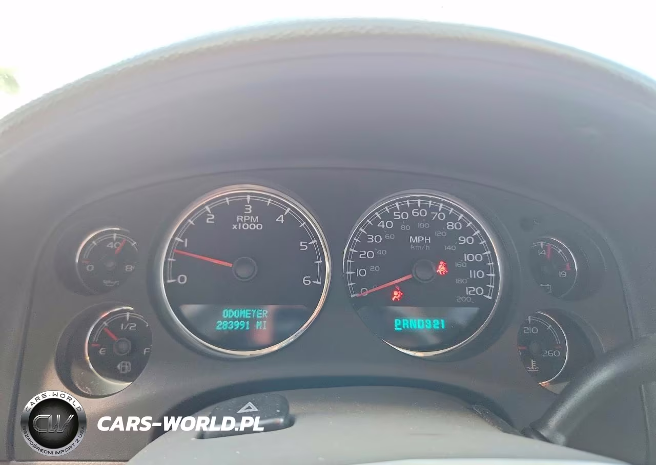 2007 Chevrolet Suburban K1500 VIN:3GNFK16367G282461 - 9