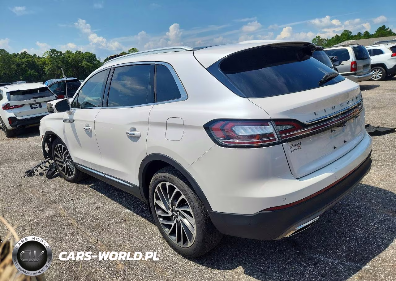 2019 Lincoln Nautilus Reserve VIN:2LMPJ8LP9KBL22575 - 2