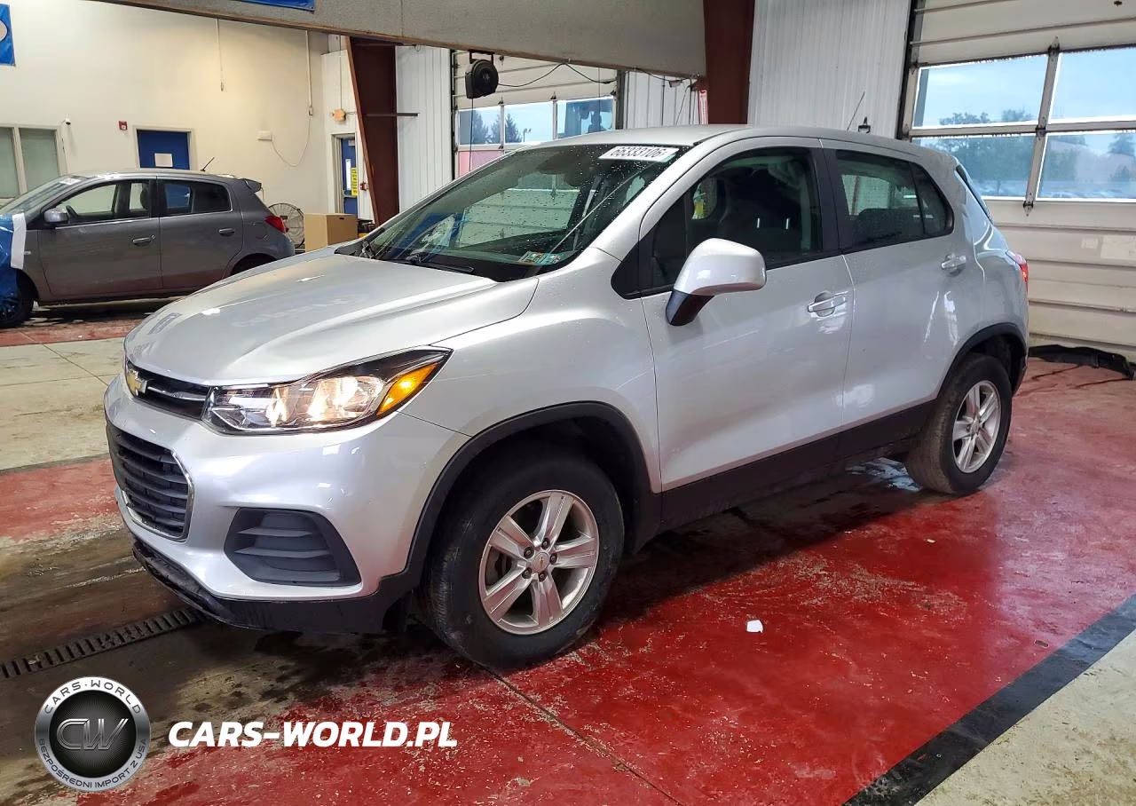 2018 Chevrolet Trax Ls VIN:KL7CJNSB3JB722524 - 1
