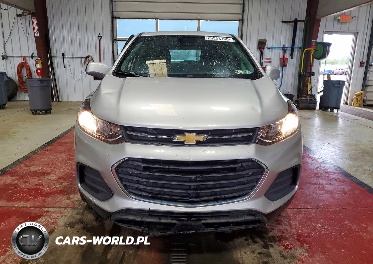 2018 Chevrolet Trax Ls VIN:KL7CJNSB3JB722524 - 5