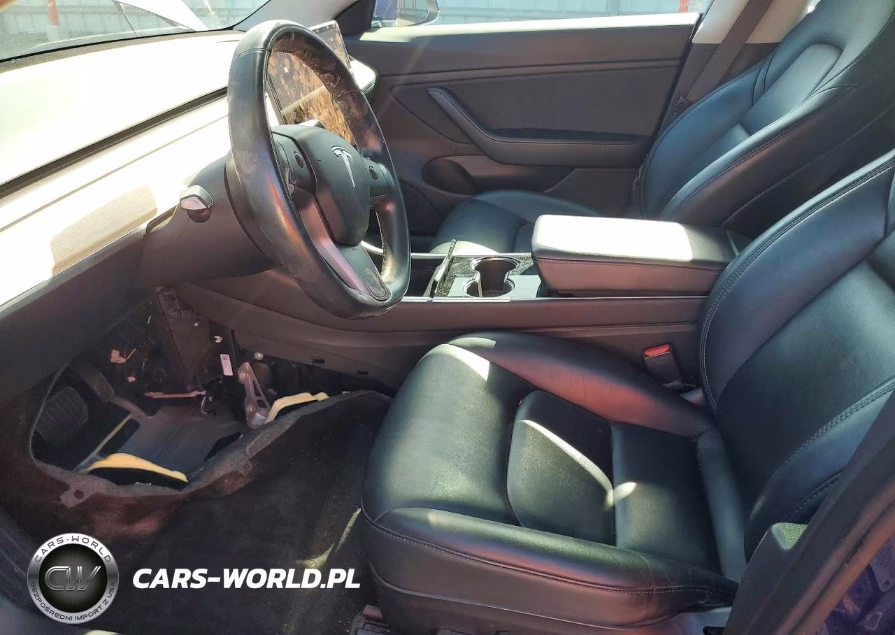 2018 Tesla Model 3 VIN:5YJ3E1EB0JF090073 - 7