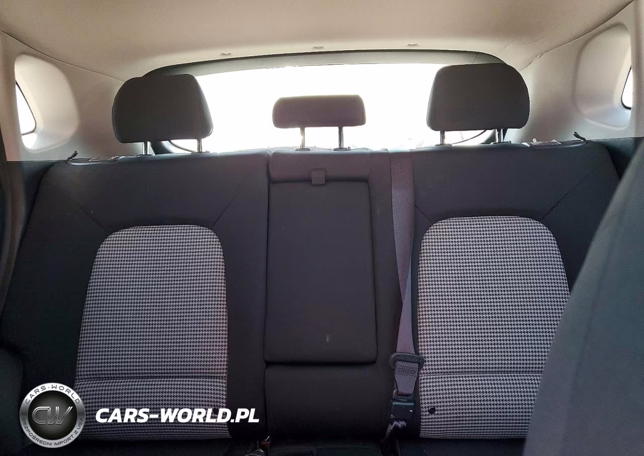 2022 Hyundai Kona Se VIN:KM8K2CAB9NU865923 - 10