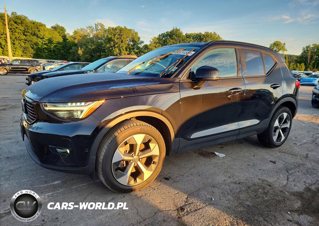 2025 Volvo Xc40 Plus