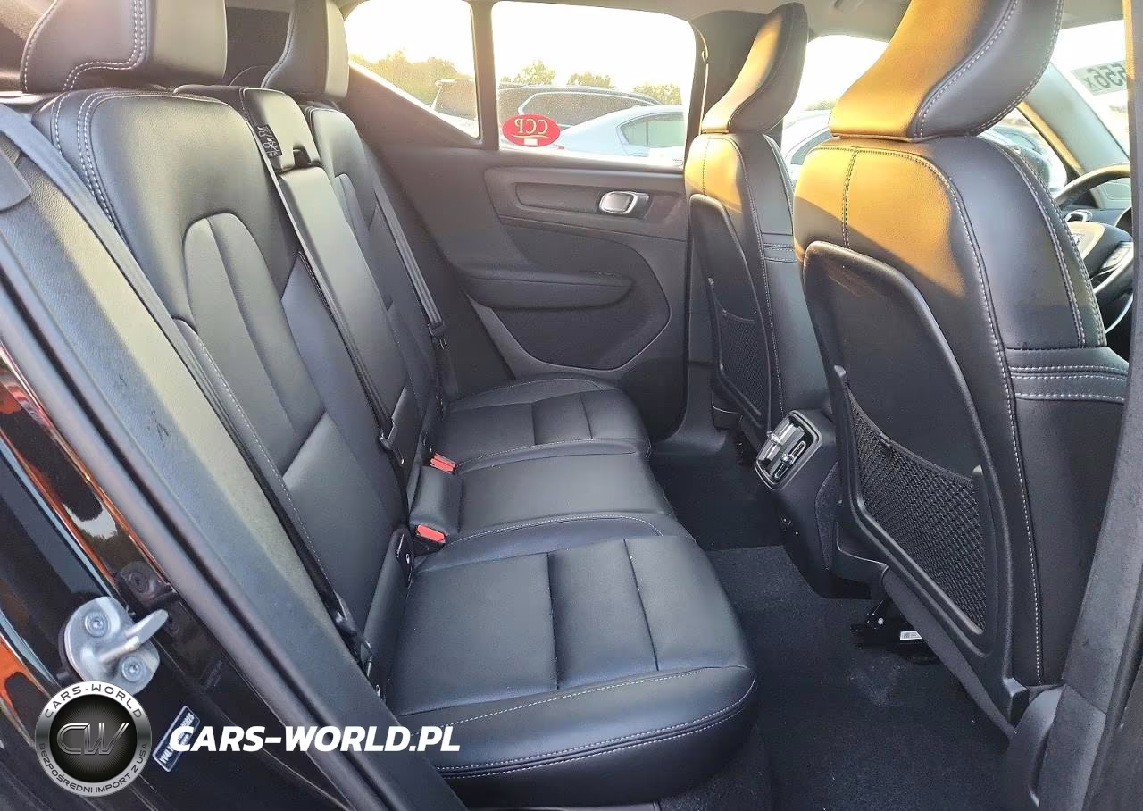 2025 Volvo Xc40 Plus VIN:YV4L12UC1S2495825 - 11