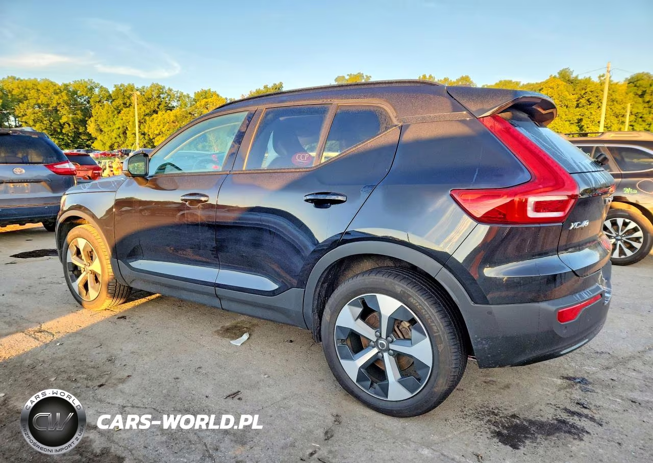 2025 Volvo Xc40 Plus VIN:YV4L12UC1S2495825 - 2