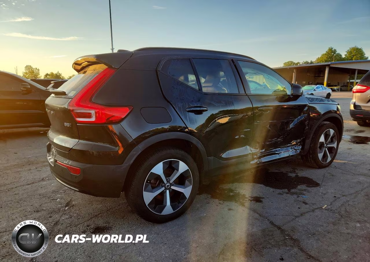 2025 Volvo Xc40 Plus VIN:YV4L12UC1S2495825 - 3