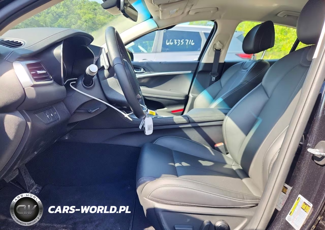 2026 Genesis G70 2.5T Standard VIN:KMTG64SC6TU162788 - 7
