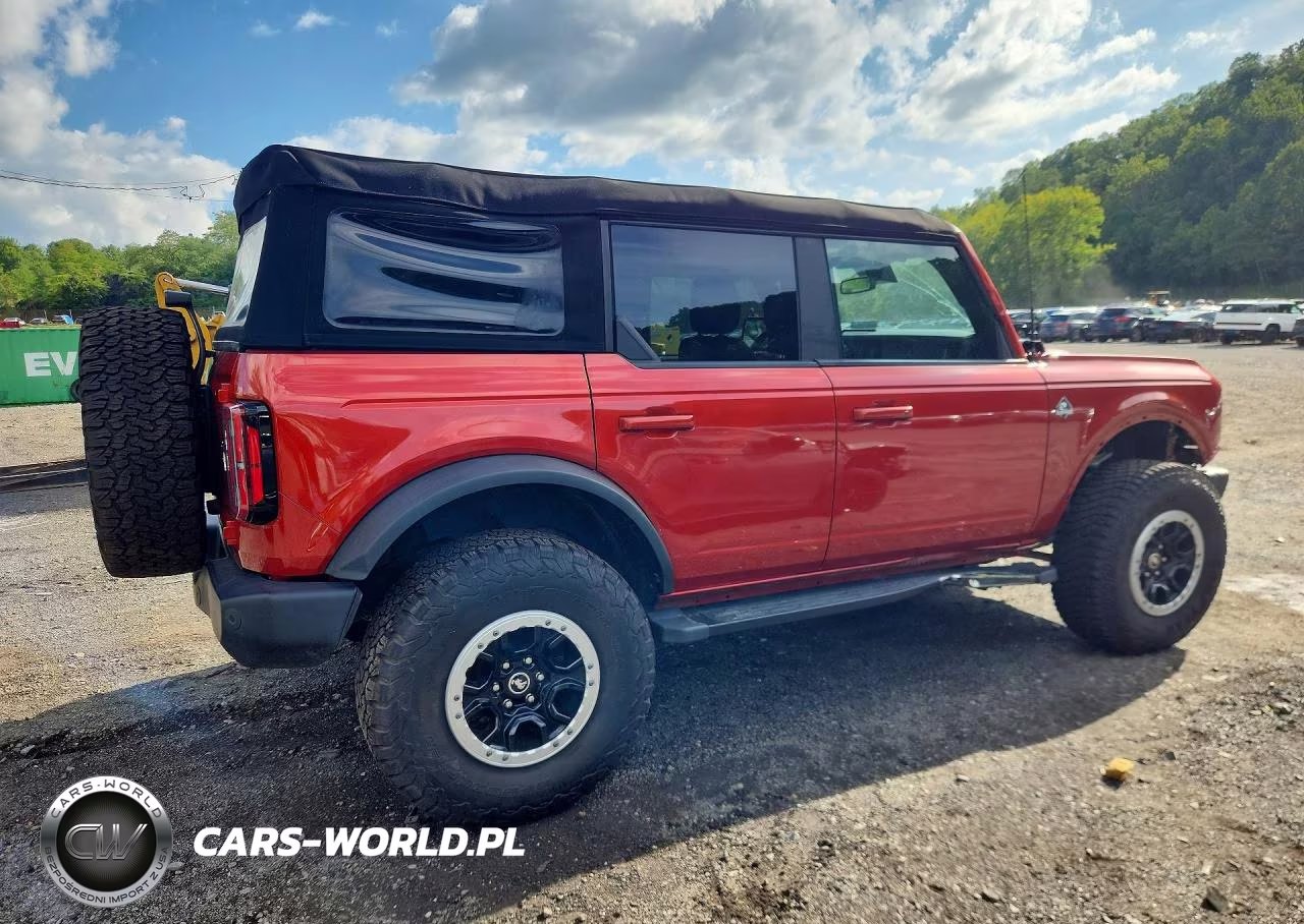 2023 Ford Bronco VIN:1FMEE5DP7PLB20684 - 3
