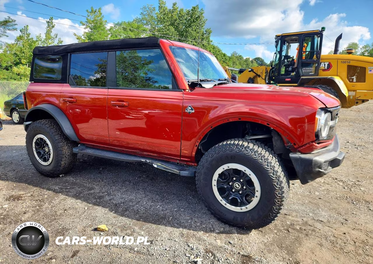 2023 Ford Bronco VIN:1FMEE5DP7PLB20684 - 4