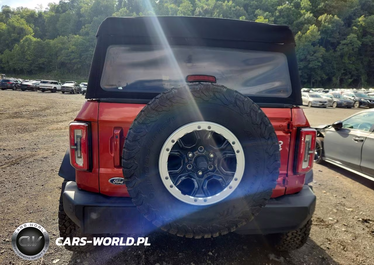 2023 Ford Bronco VIN:1FMEE5DP7PLB20684 - 6