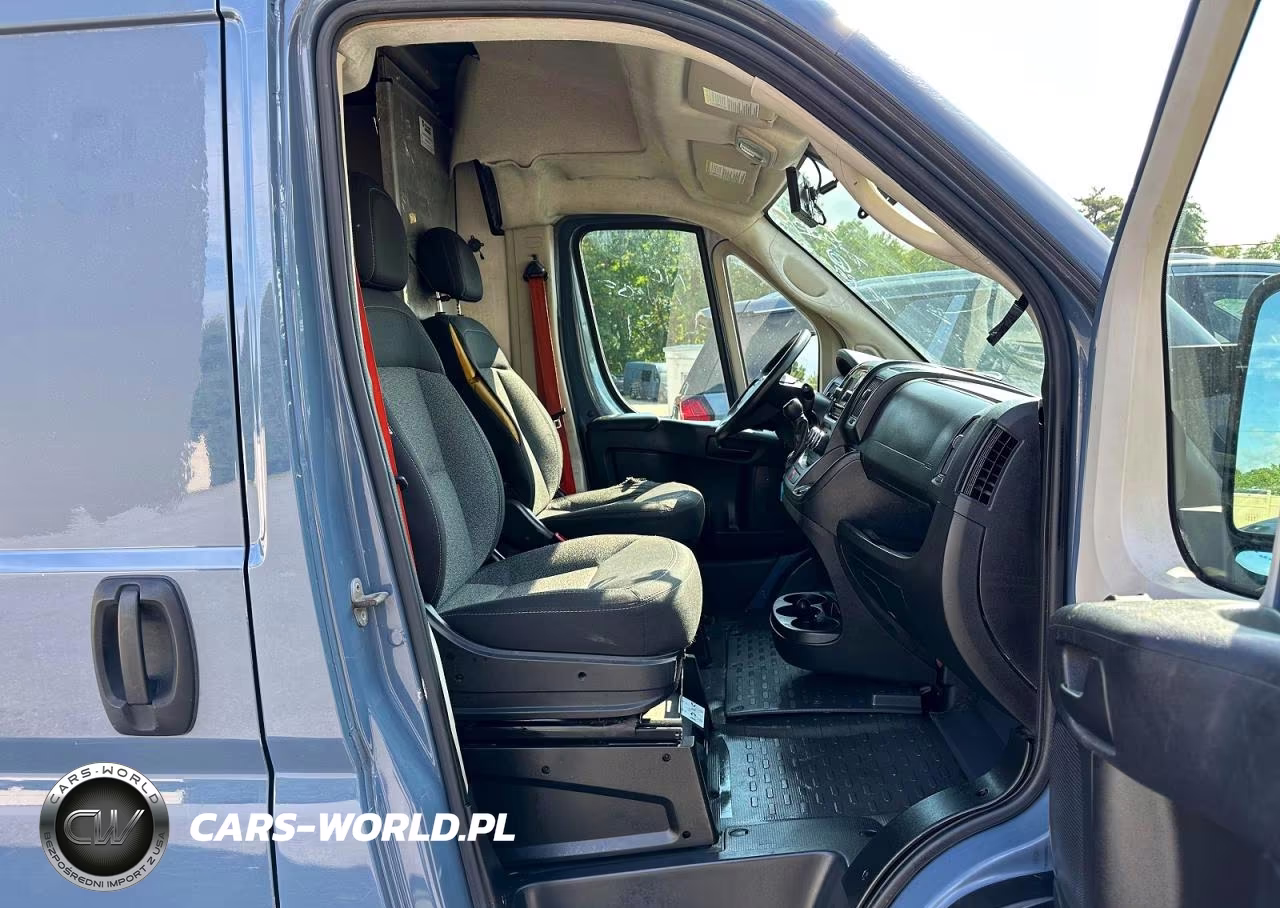 2020 Ram Promaster 3500 Delivery Van VIN:3C6URVJG7LE143725 - 5
