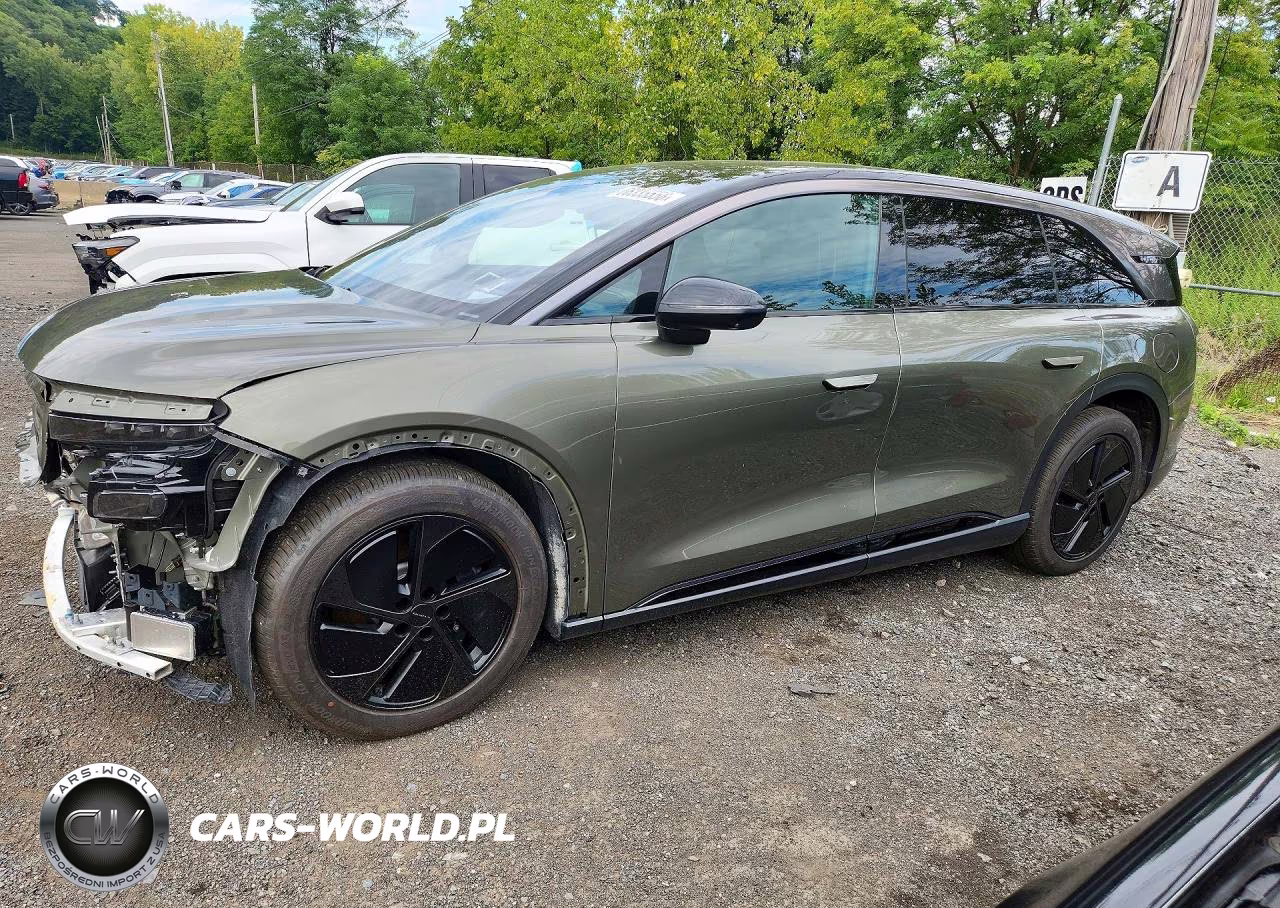 2026 Lucid Motors Gravity Grand Touring – zdjęcie 1 z 13