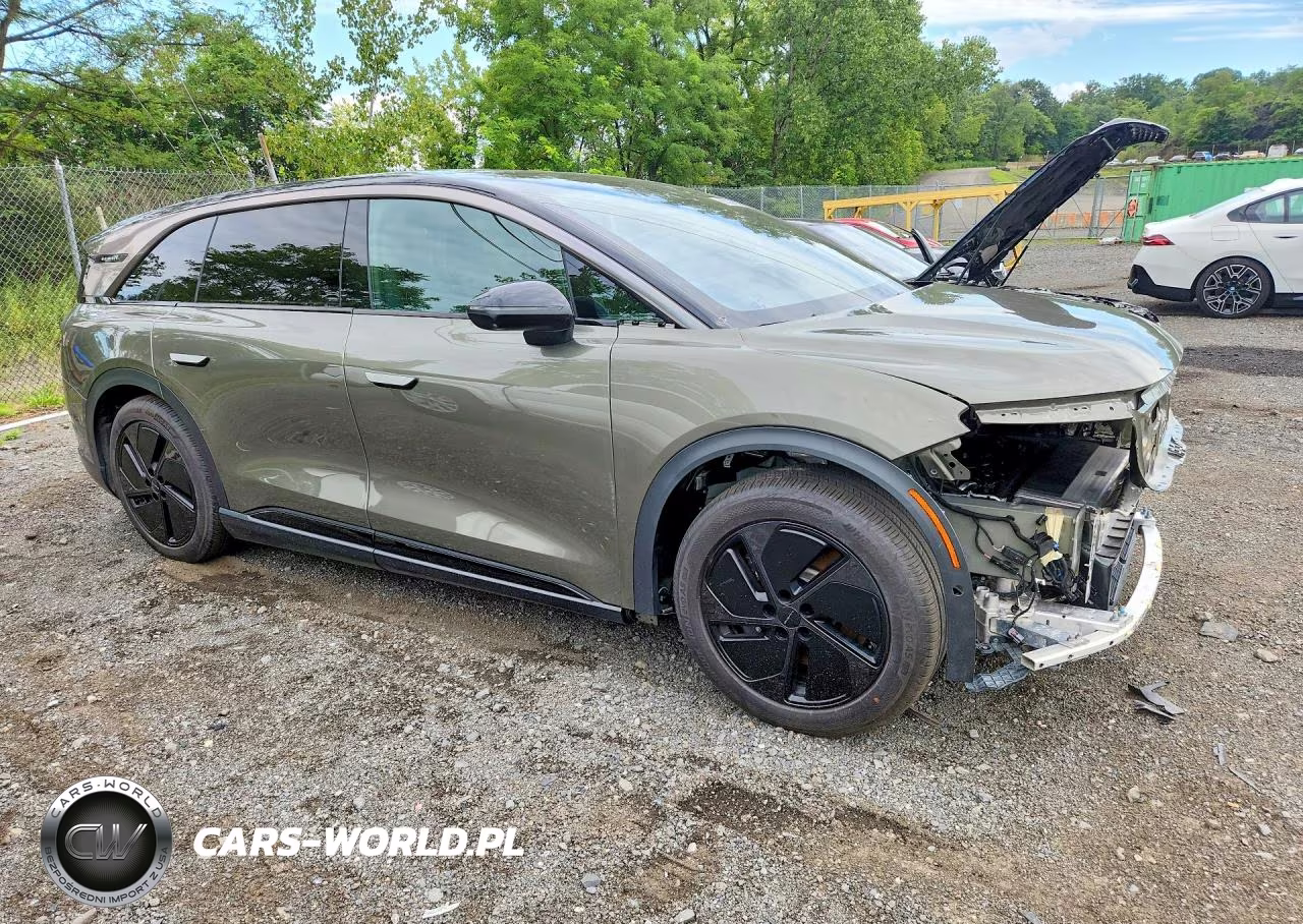 2026 Lucid Motors Gravity Grand Touring VIN:7UUG1GHK8TA006508 - 4
