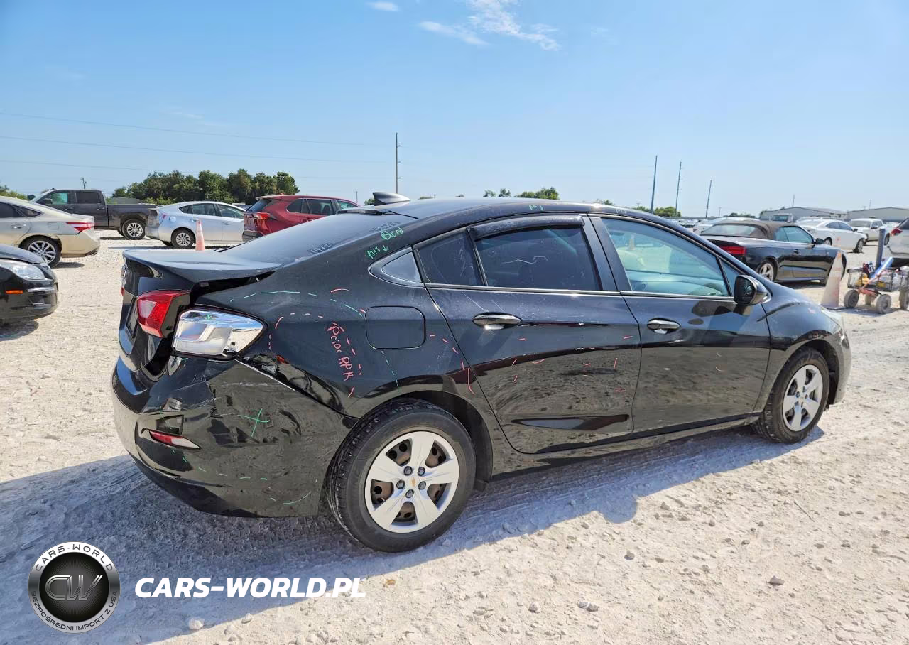 2018 Chevrolet Cruze Ls VIN:1G1BC5SM4J7247861 - 3