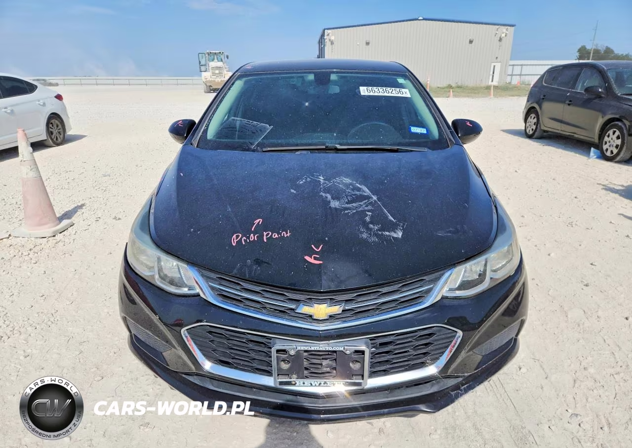 2018 Chevrolet Cruze Ls VIN:1G1BC5SM4J7247861 - 5