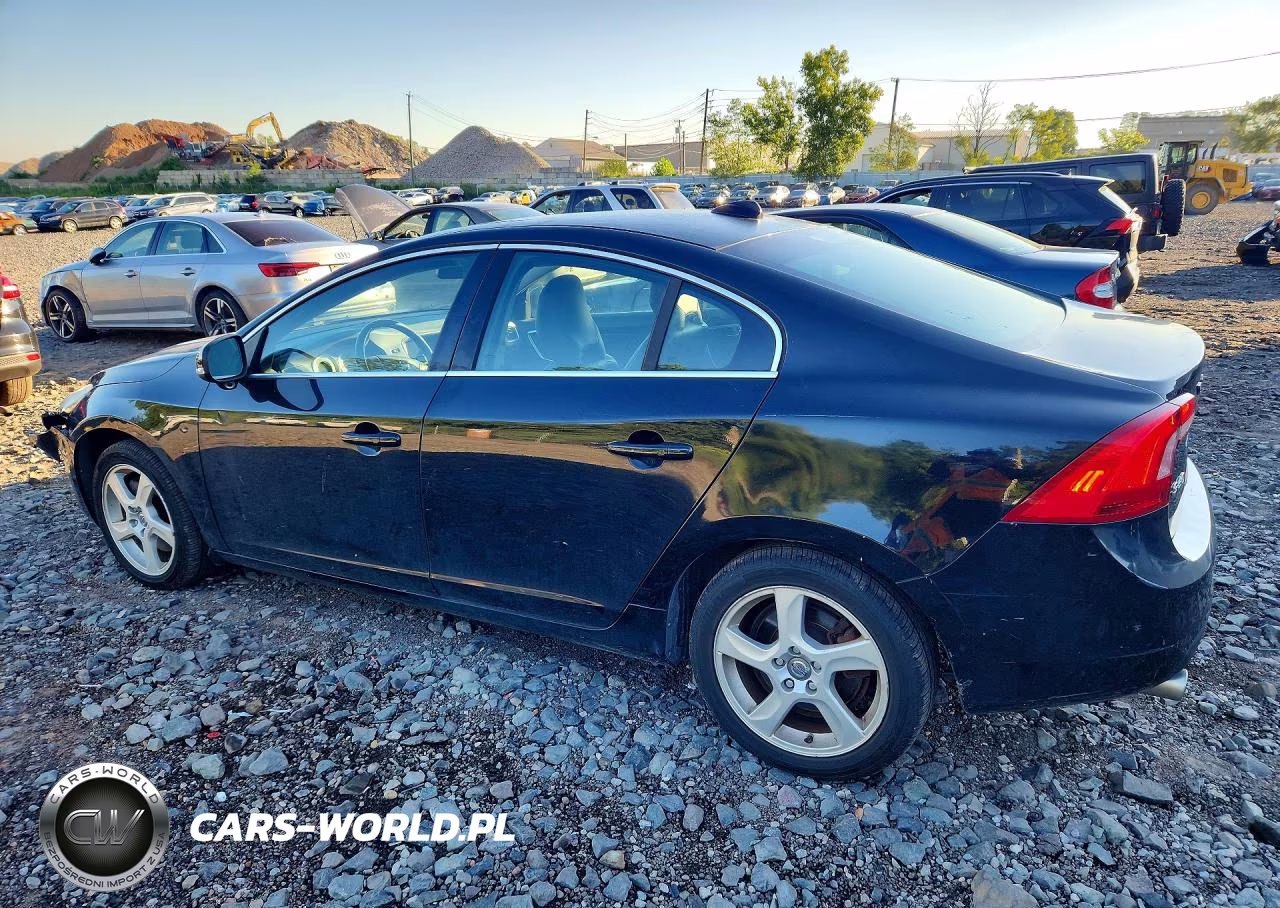 2013 Volvo S60 T5 VIN:YV1612FS3D1215121 - 2