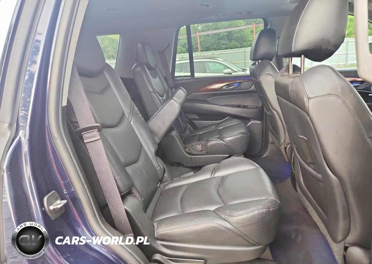 2018 Cadillac Escalade Luxury VIN:1GYS4BKJ8JR201120 - 11