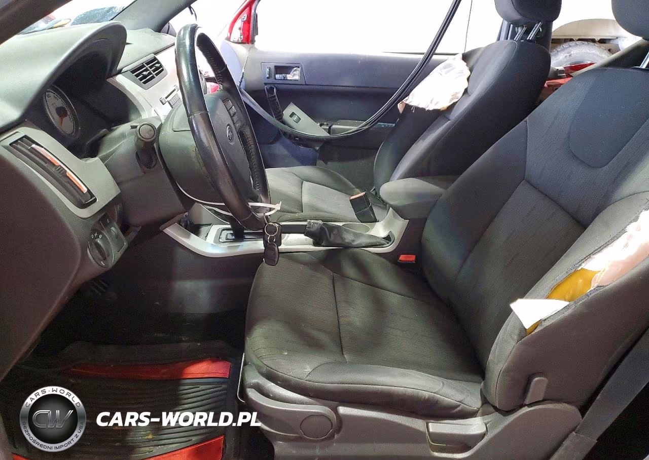 2008 Ford Focus Se VIN:1FAHP33N18W217191 - 7