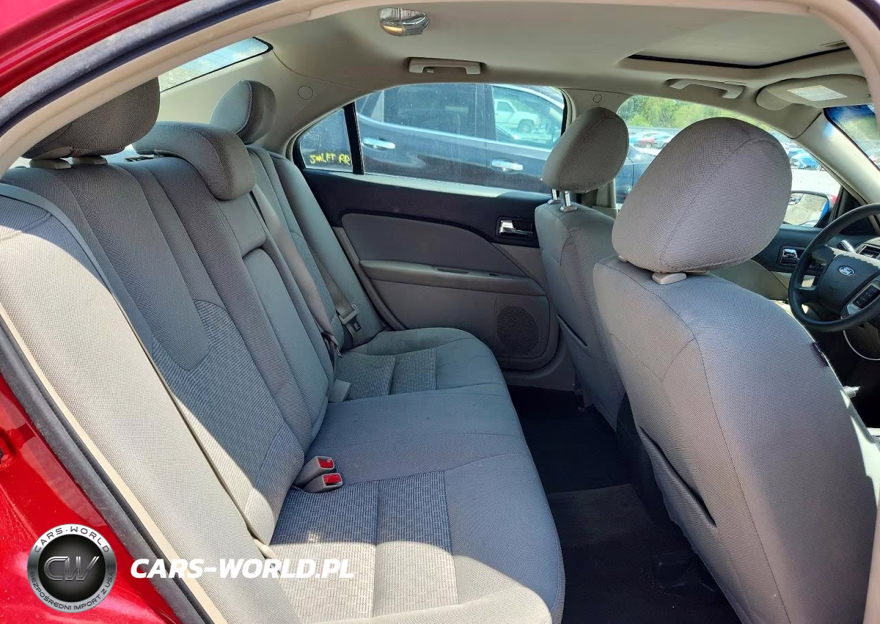 2012 Ford Fusion Se VIN:3FAHP0HA7CR168613 - 10