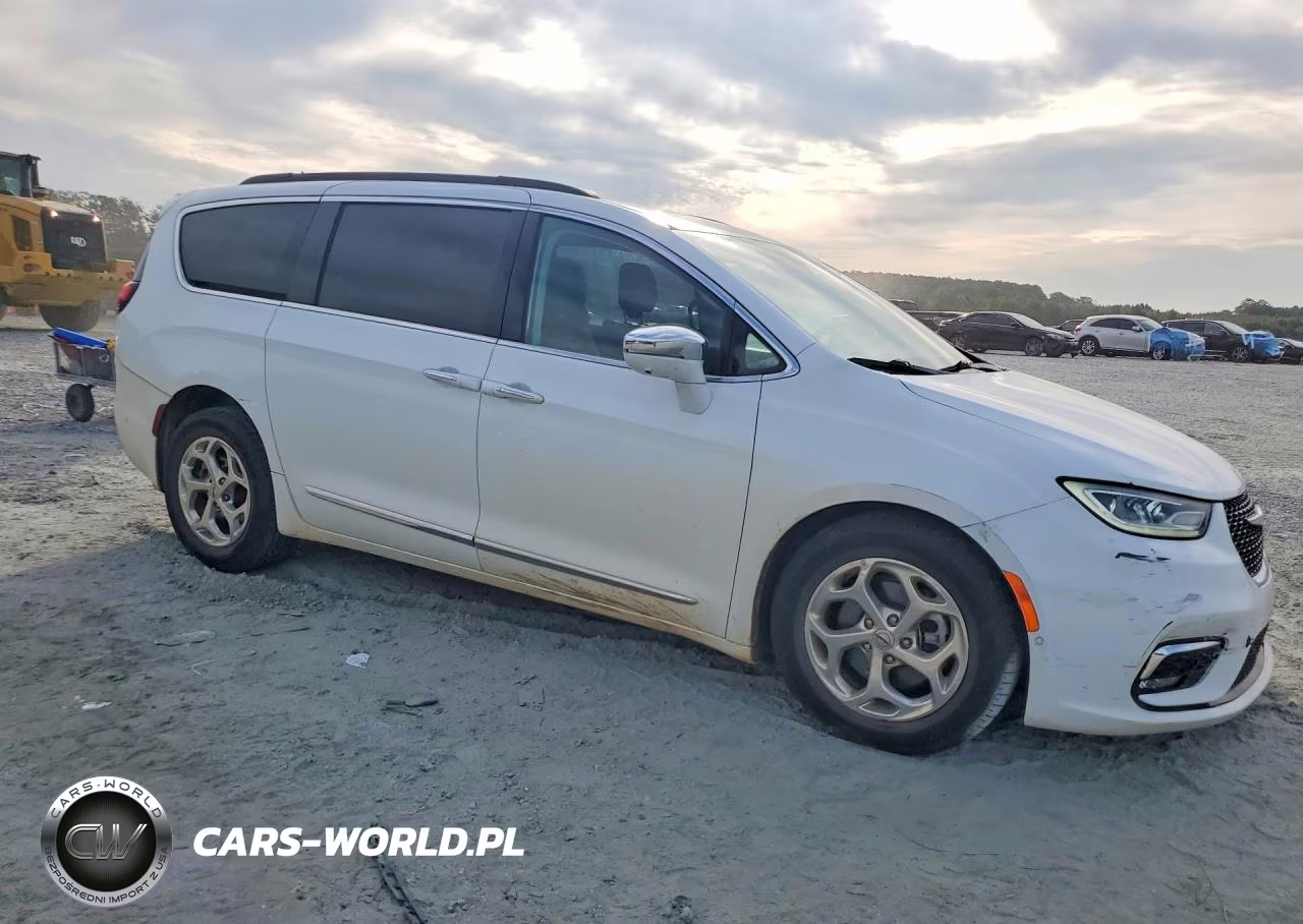 2022 Chrysler Pacifica Limited VIN:2C4RC1GG1NR110415 - 4