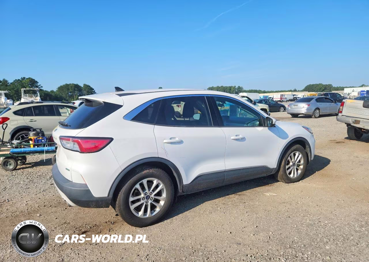 2020 Ford Escape Se VIN:1FMCU0G61LUB56195 - 3