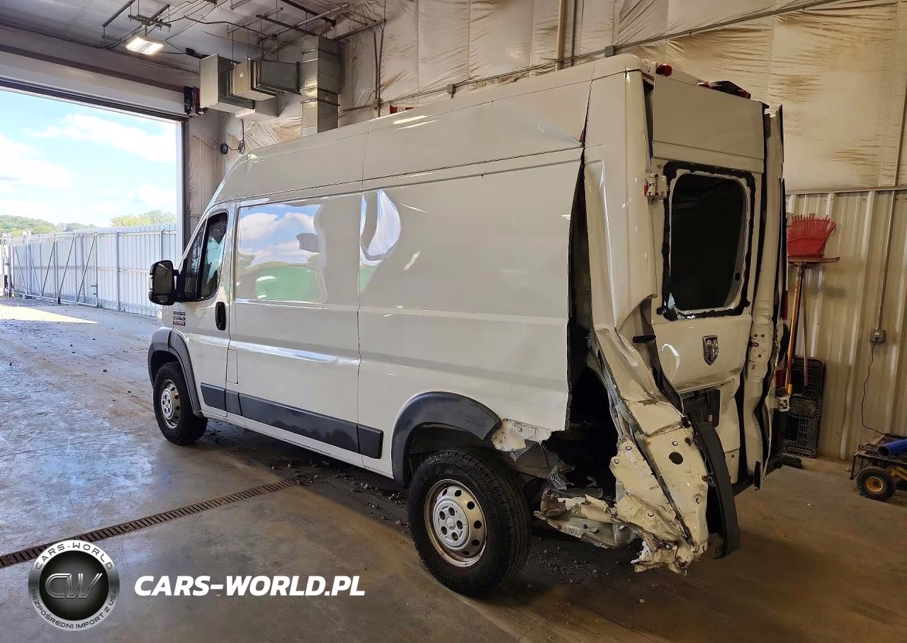 2018 Ram Promaster 1500 Delivery Van VIN:3C6TRVBG4JE143558 - 2