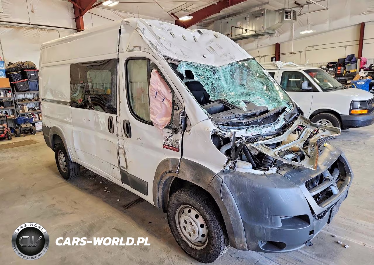 2018 Ram Promaster 1500 Delivery Van VIN:3C6TRVBG4JE143558 - 4
