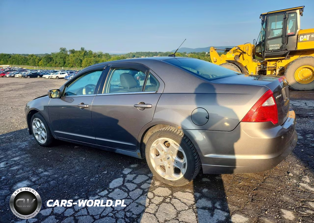 2010 Ford Fusion Se VIN:3FAHP0HA1AR317787 - 2