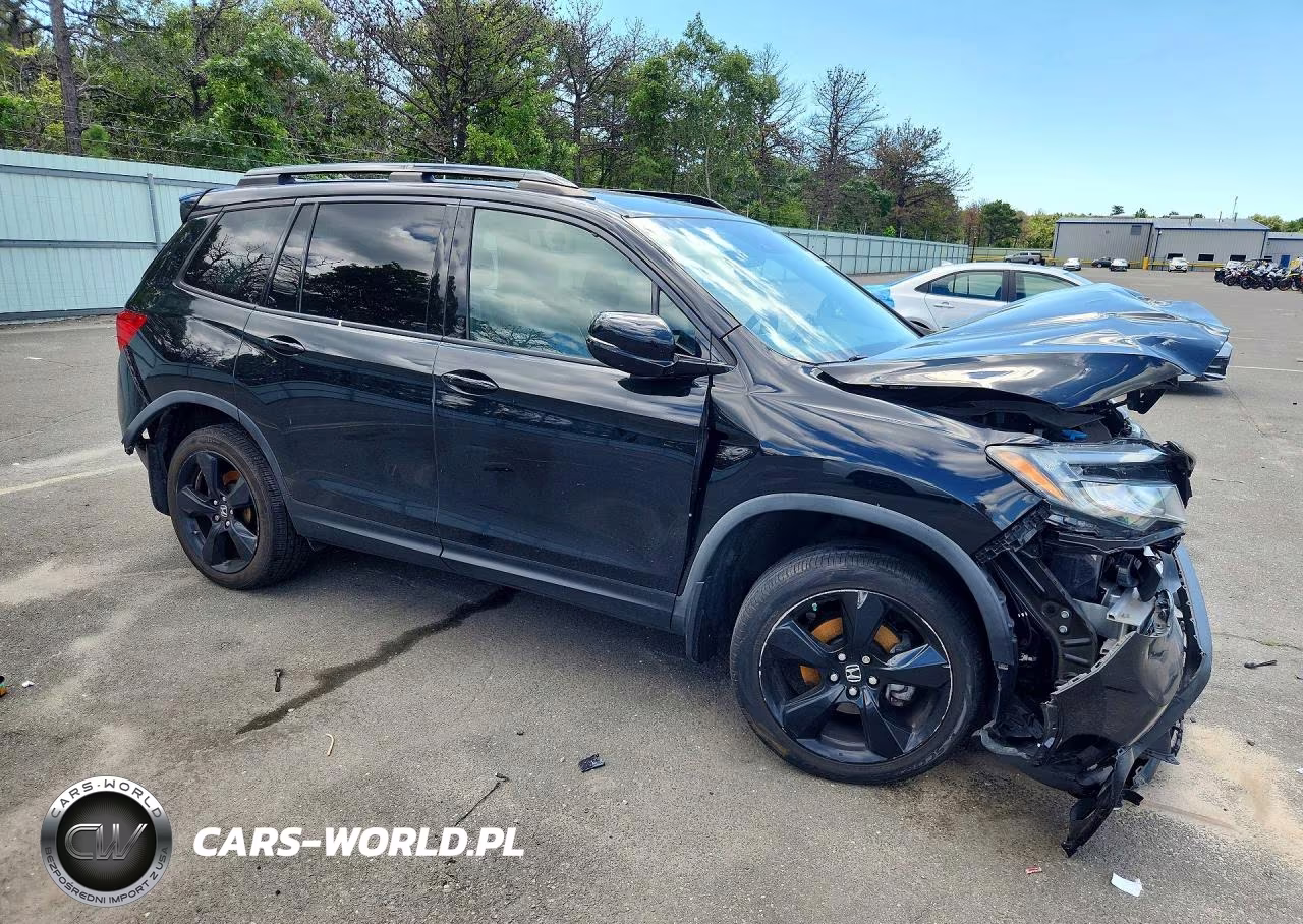 2019 Honda Passport Elite VIN:5FNYF8H06KB024179 - 4