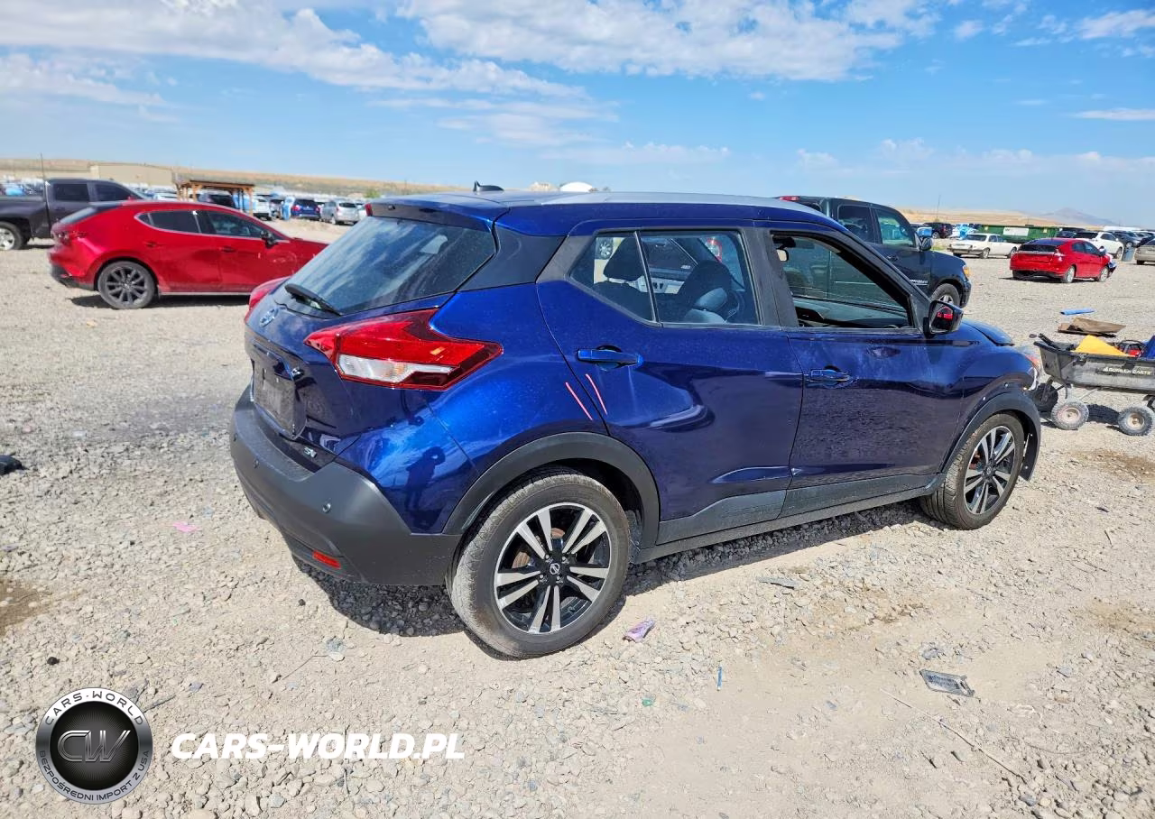 2020 Nissan Kicks Sv VIN:3N1CP5CV8LL488136 - 3