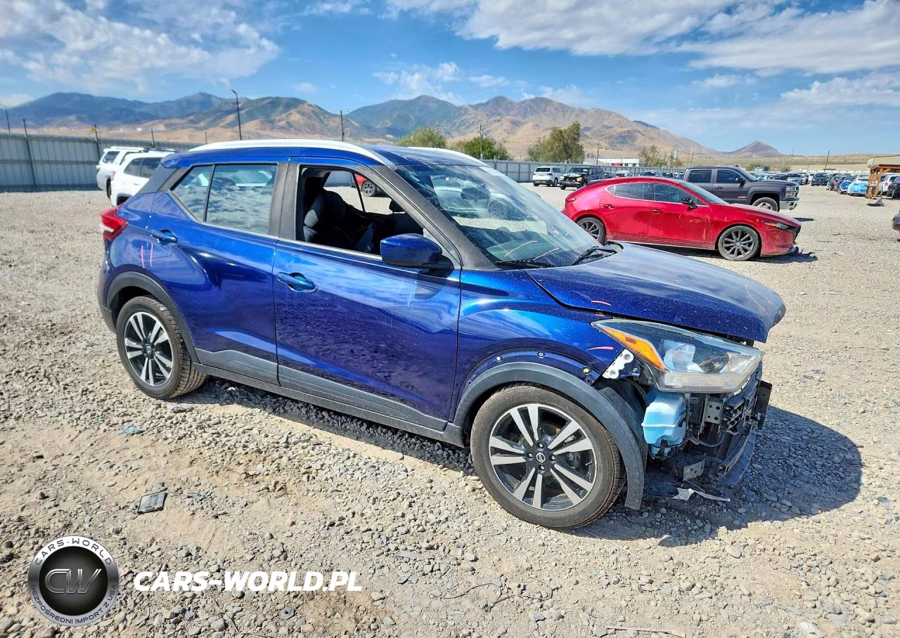 2020 Nissan Kicks Sv VIN:3N1CP5CV8LL488136 - 4