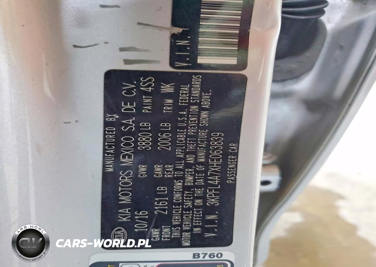 2017 Kia Forte Lx VIN:3KPFL4A7XHE063839 - 12