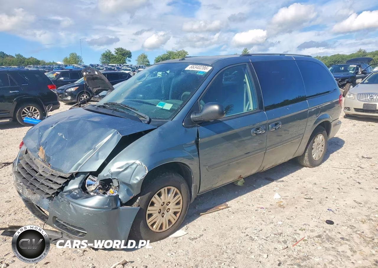 2007 Chrysler Town & Country Lx