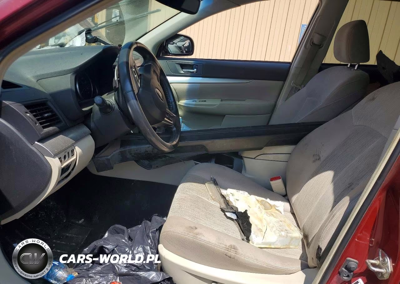 2014 Subaru Outback 2.5I Premium VIN:4S4BRCDC8E3315800 - 7