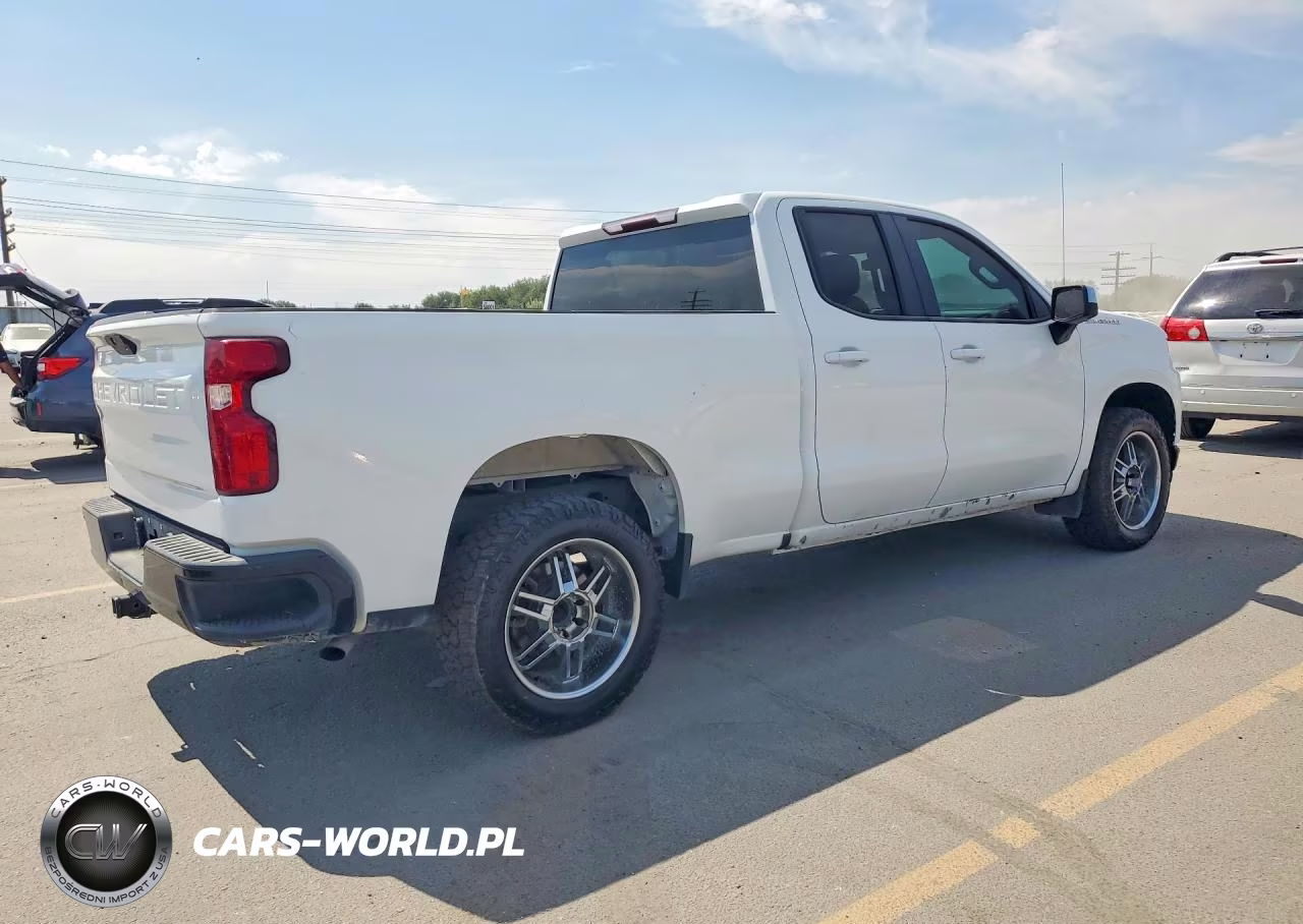 2020 Chevrolet Silverado K1500 Lt VIN:1GCRYDED3LZ103657 - 3