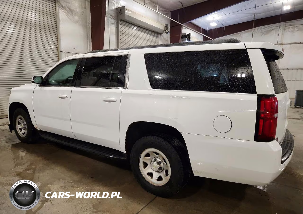 2018 Chevrolet Suburban K1500 VIN:1GNSKKEC7JR315951 - 2