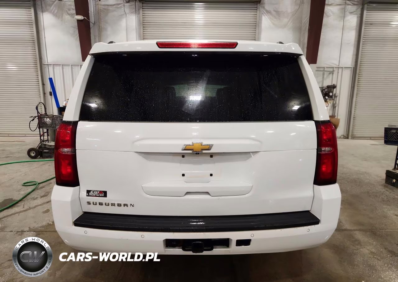 2018 Chevrolet Suburban K1500 VIN:1GNSKKEC7JR315951 - 6