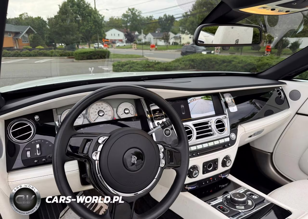 2020 Rolls-Royce Dawn Base VIN:SCAXZ8C08LU202295 - 11