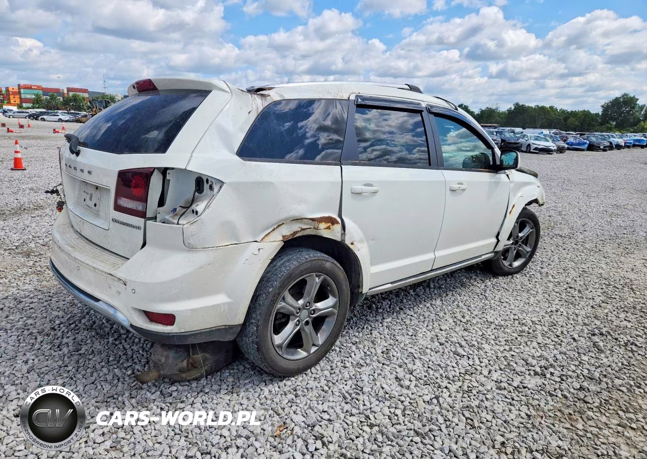 2016 Dodge Journey Crossroad VIN:3C4PDCGB4GT172542 - 3