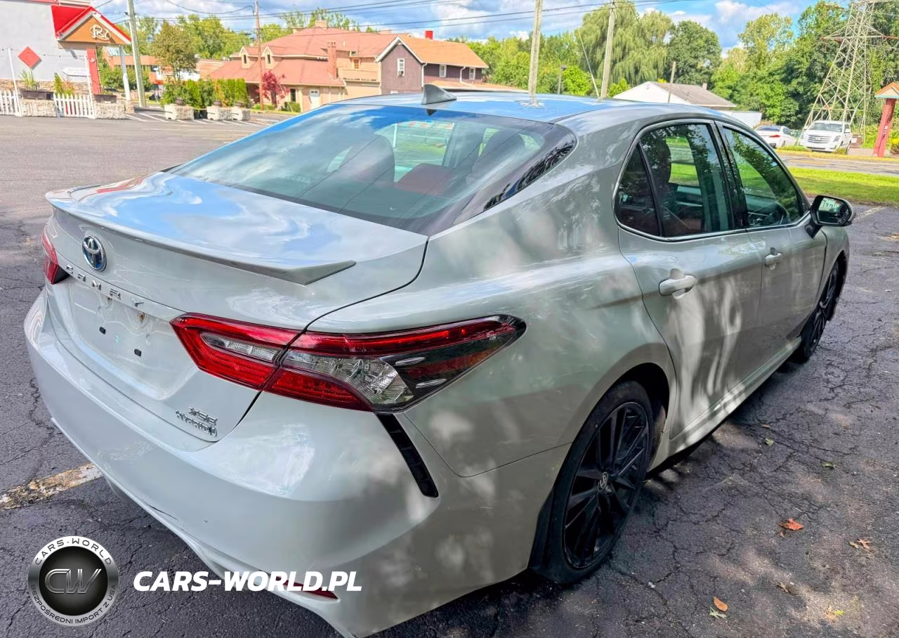 2024 Toyota Camry Xse VIN:4T1K31AK7RU076368 - 3
