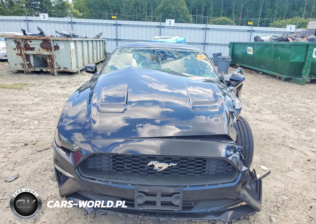 2018 Ford Mustang VIN:1FA6P8TH9J5135395 - 5