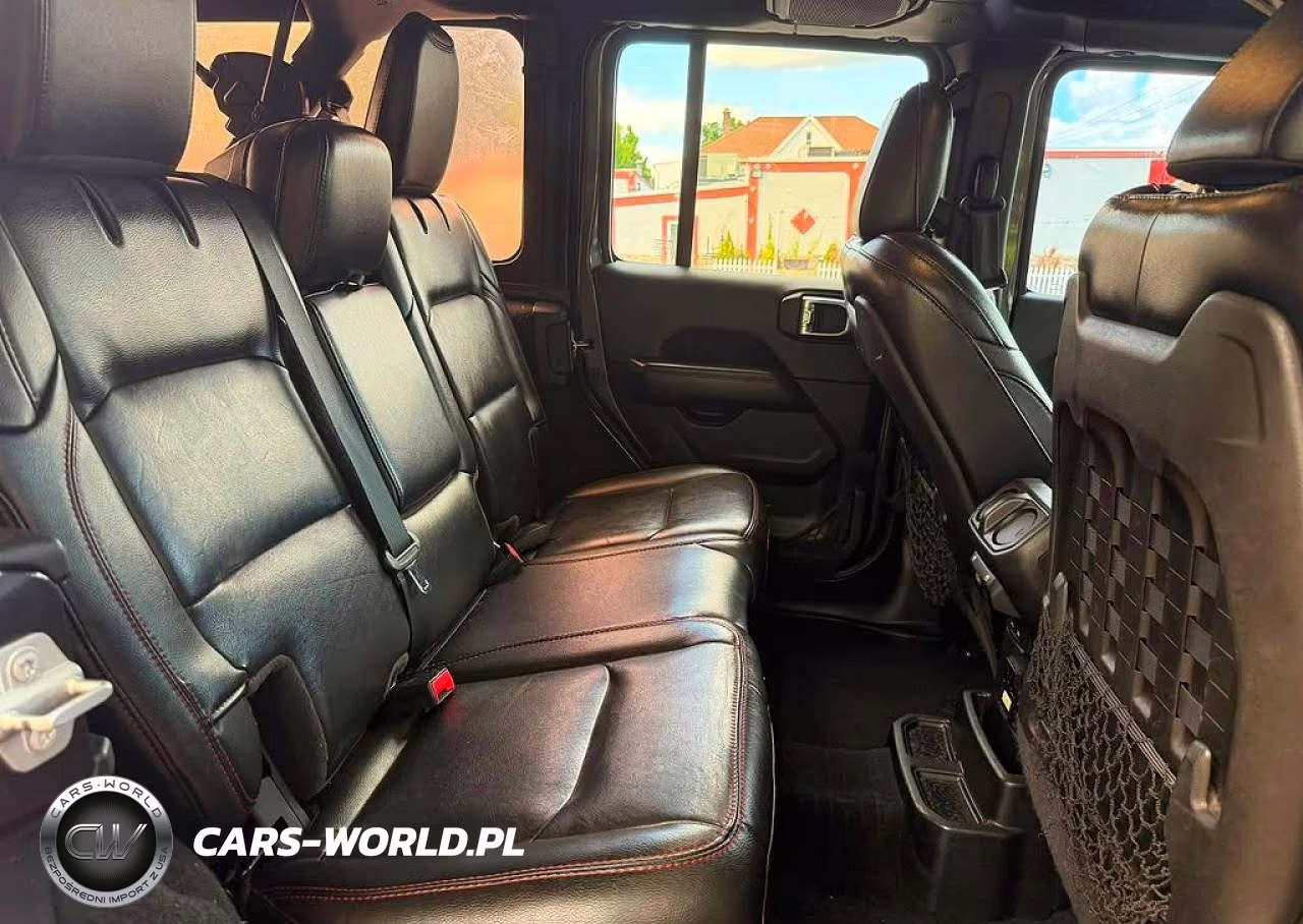 2020 Jeep Wrangler Unlimited Rubicon VIN:1C4HJXFN5LW211725 - 10